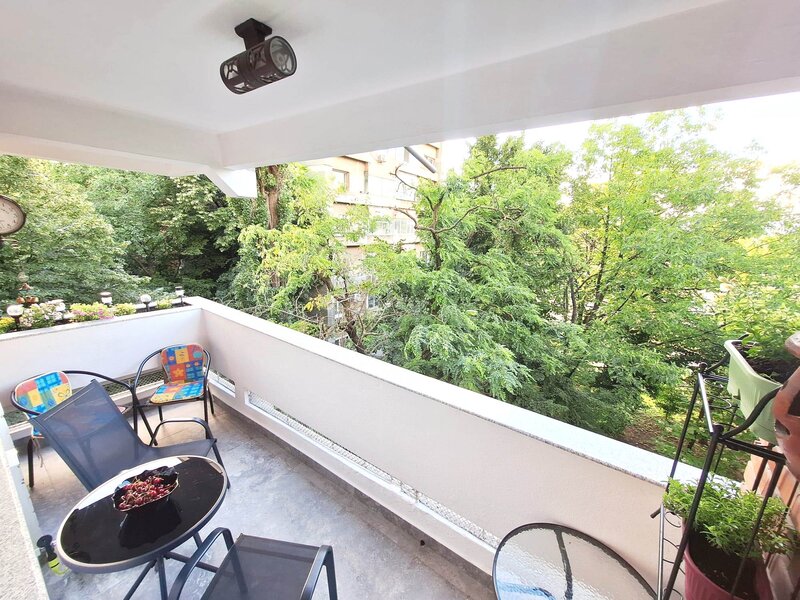 Bdul Timisoara, AFI Cotroceni, Str. Sibiu, bloc special Z2, proprietar.