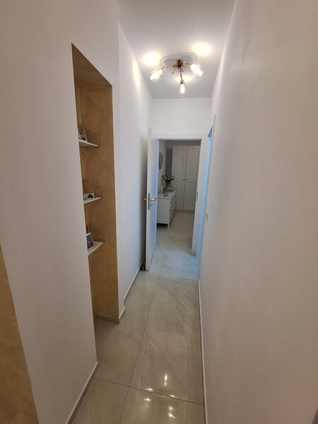 Bdul Timisoara, AFI Cotroceni, Str. Sibiu, bloc special Z2, proprietar.